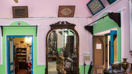 Antique Mirror as part of history